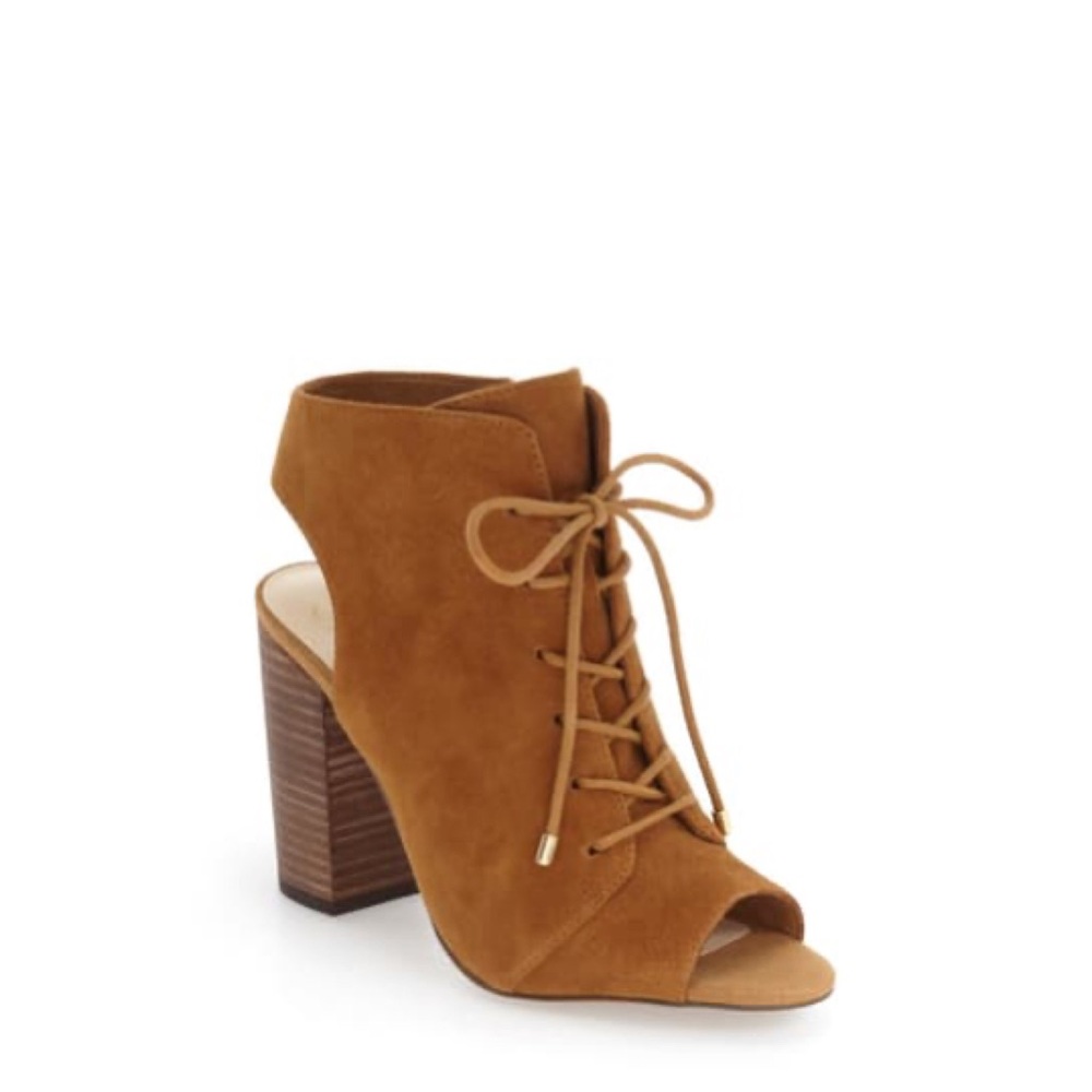 🤎 Jessica Simpson Peep Toe Bootie 🤎